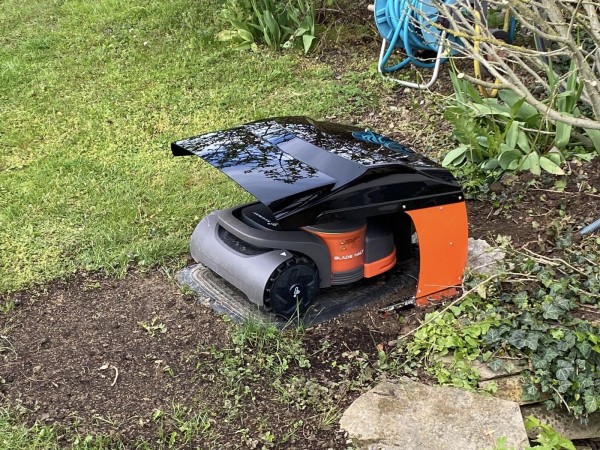 Mähroboter Garage Vader kompatibel mit Segway